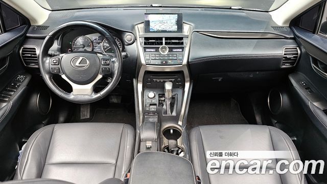 Лексус NX200t 2016 — миниатюра 7