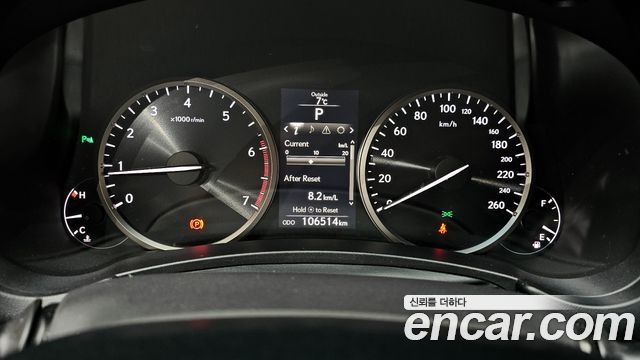 Лексус NX200t 2016 — миниатюра 8