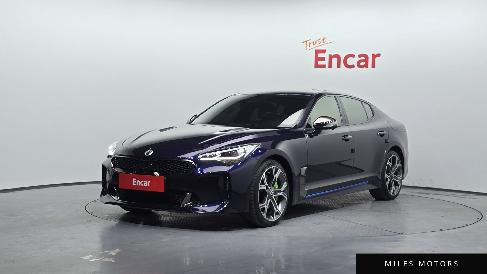 Kia Stinger 2021 — фото 1 из 12