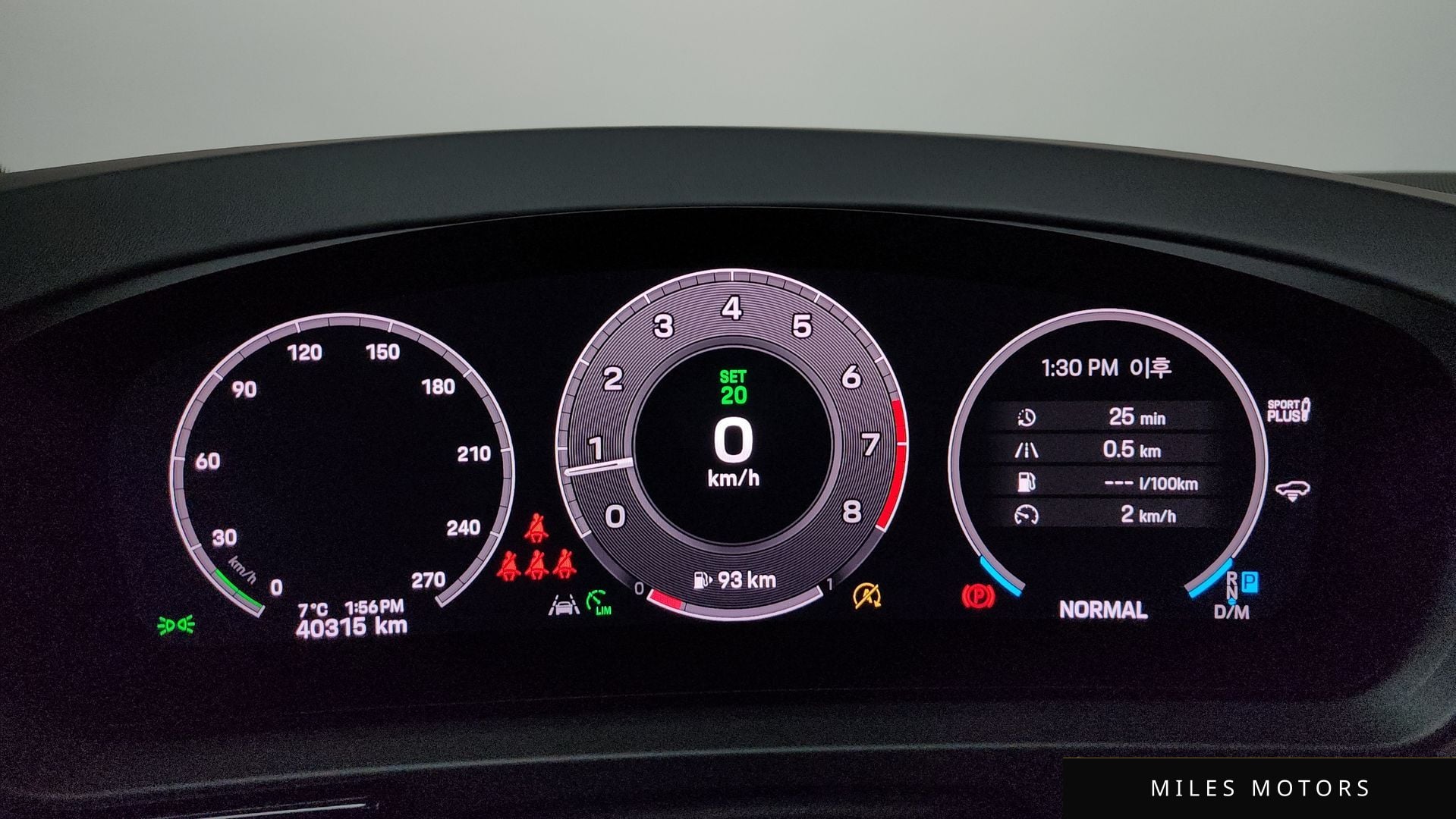 Porsche Cayenne 2024 — миниатюра 8