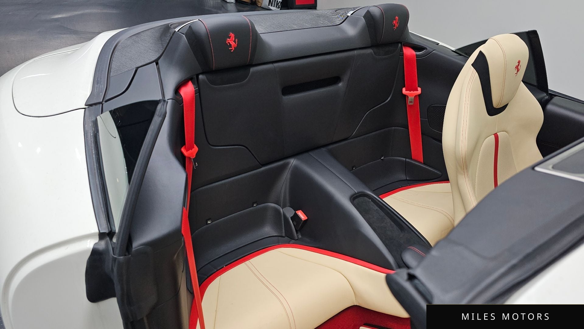 Ferrari 로마 2024 — миниатюра 12