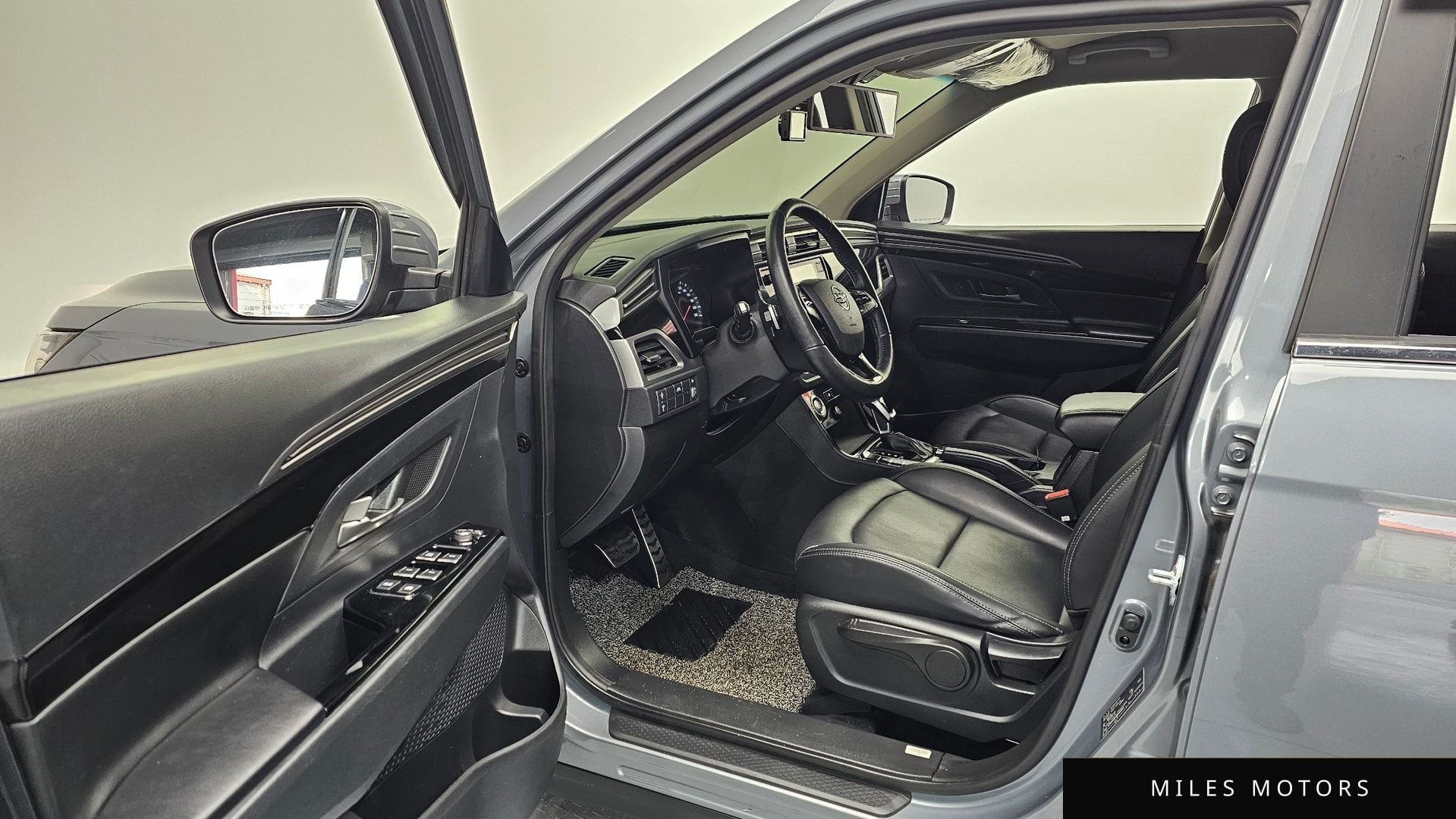 KG Mobility Beautiful Korando 2021 — миниатюра 9