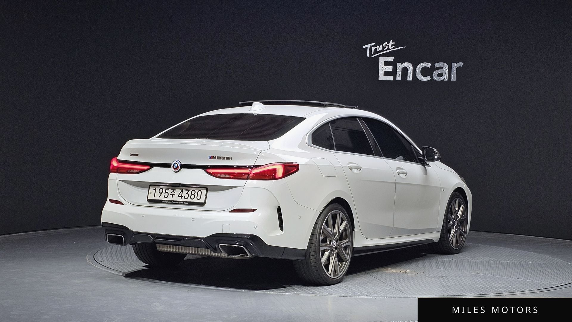 BMW 2-Series 2023 — миниатюра 2