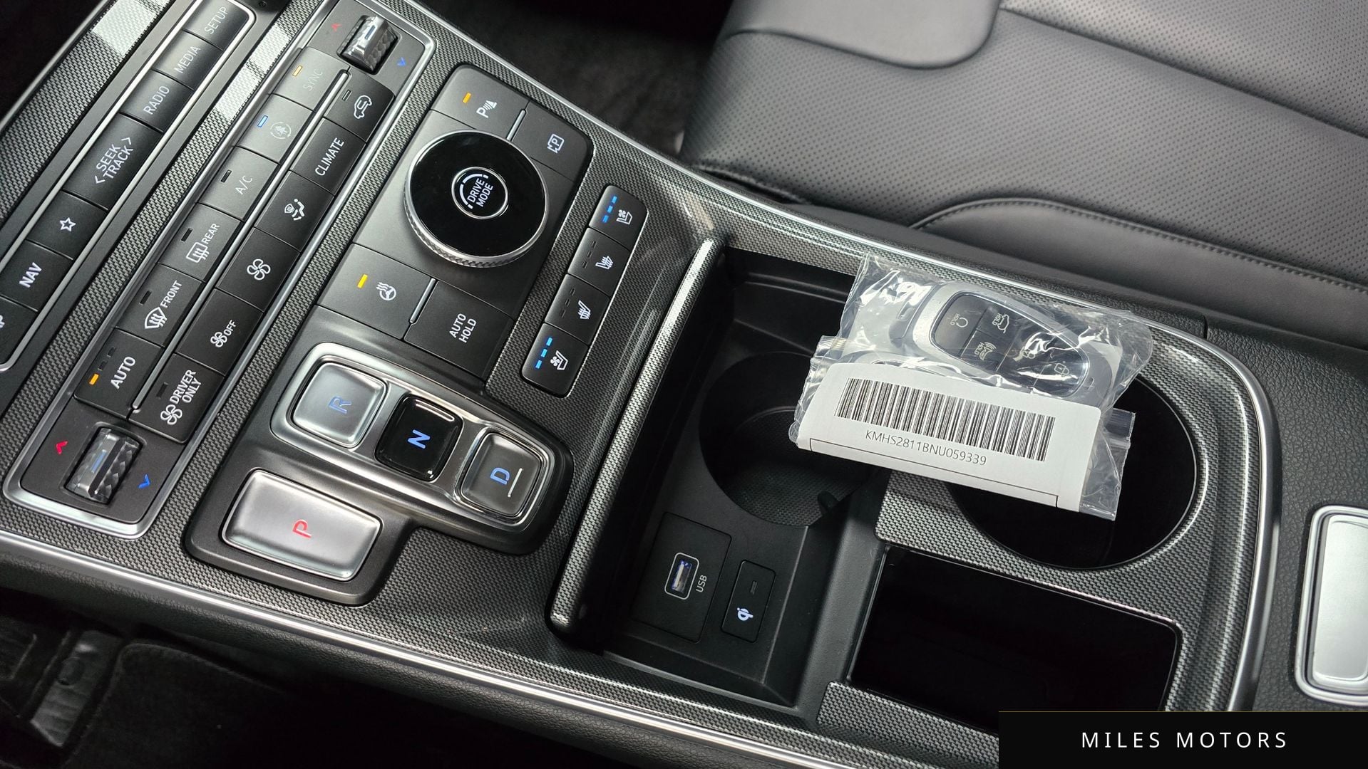 Hyundai Santafe 2022 — миниатюра 9