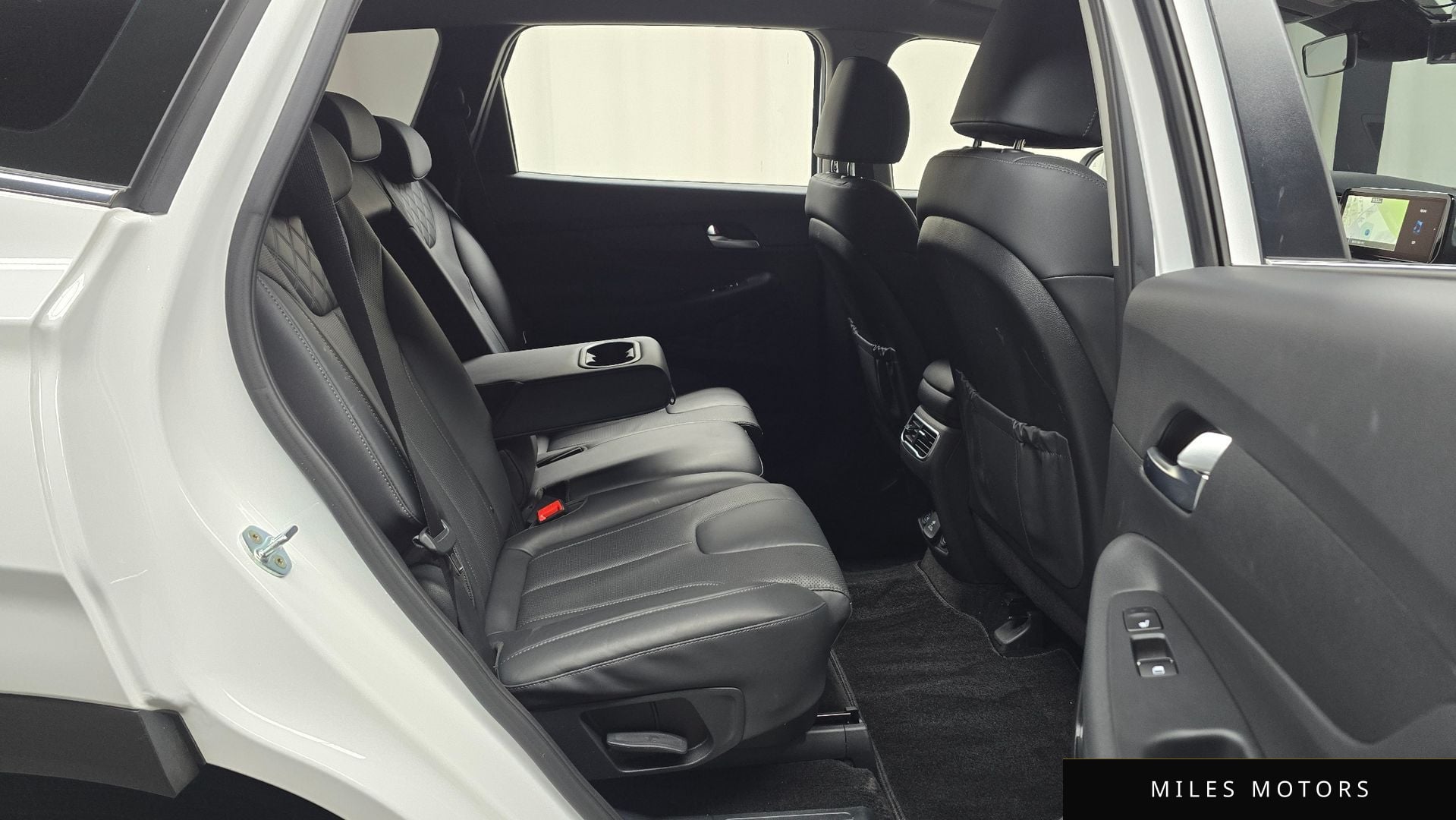 Hyundai Santafe 2022 — миниатюра 12