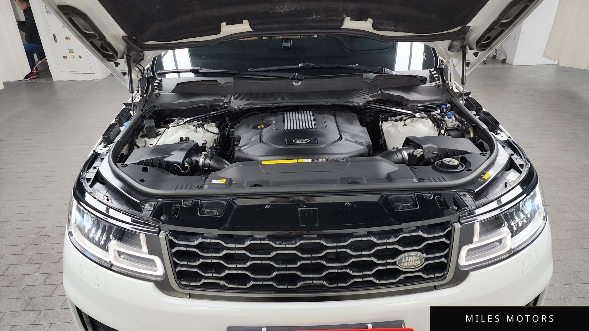 Land Rover Range Rover Sport 2019 — миниатюра 6