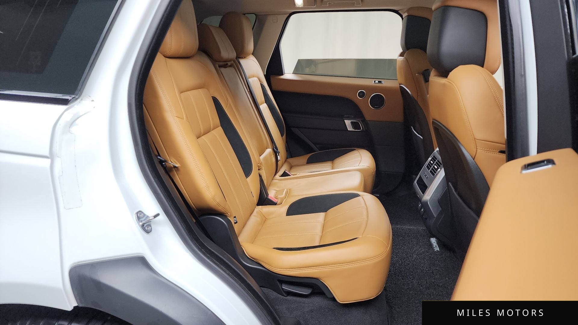 Land Rover Range Rover Sport 2019 — миниатюра 12