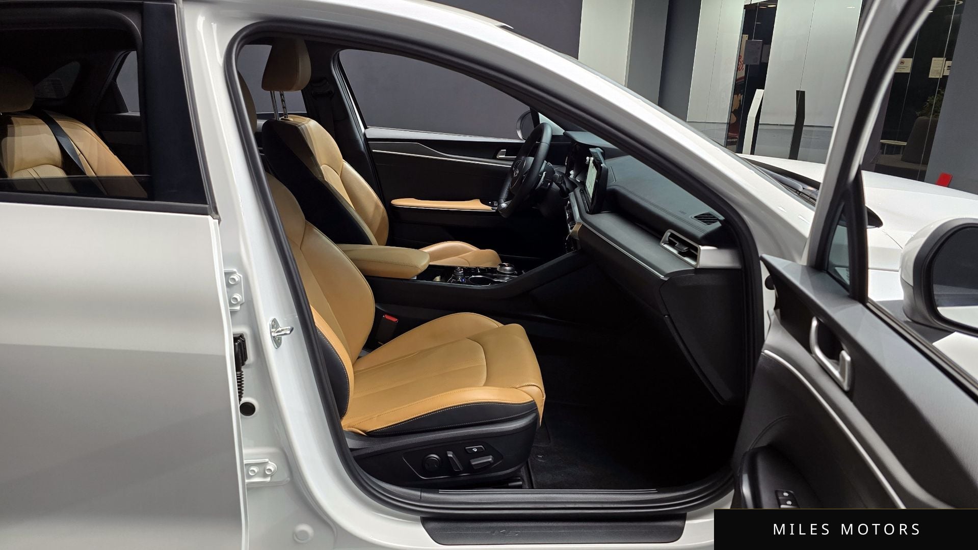 Kia K5 2021 — миниатюра 10
