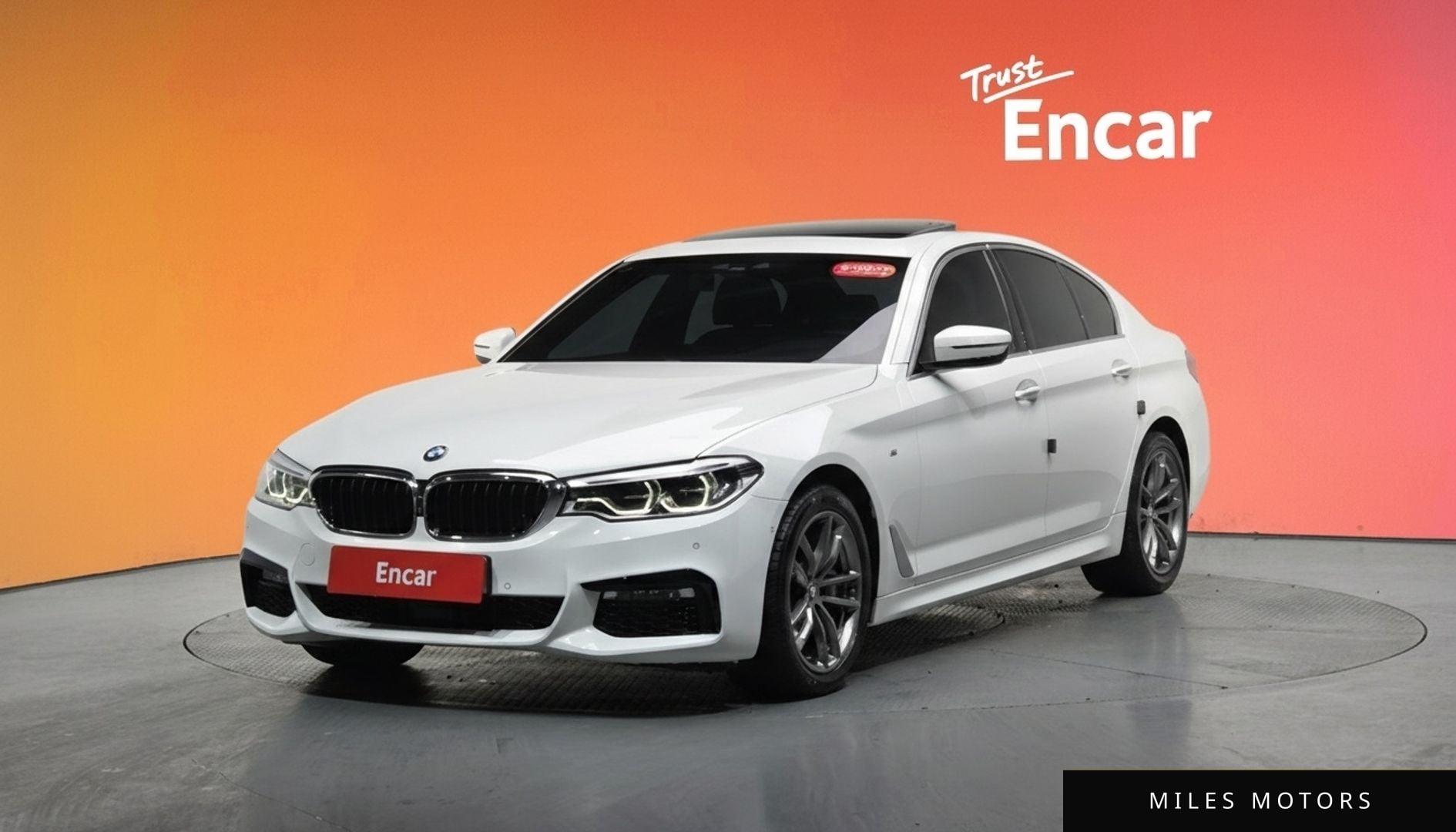 BMW 5 Series (G30) 2018 — миниатюра 10