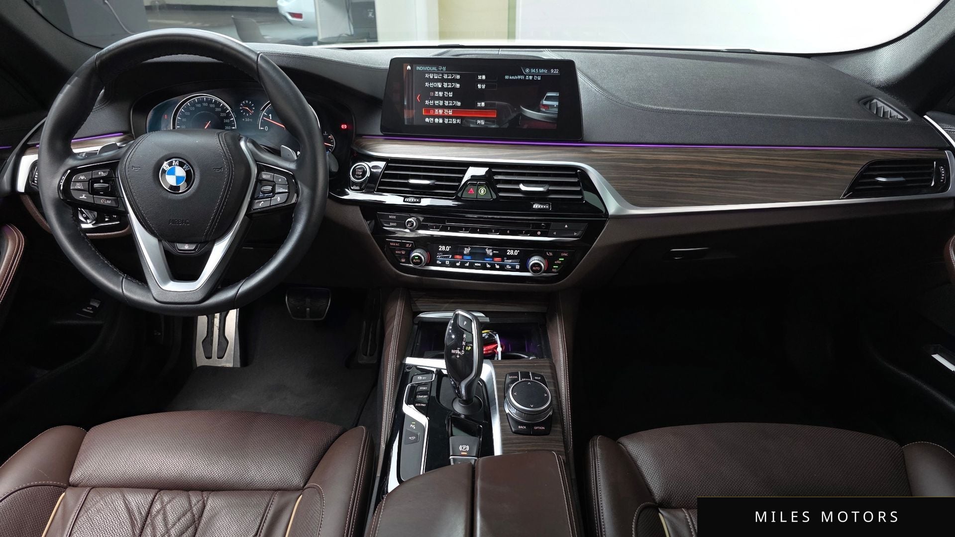 BMW 5 Series (G30) 2018 — миниатюра 6
