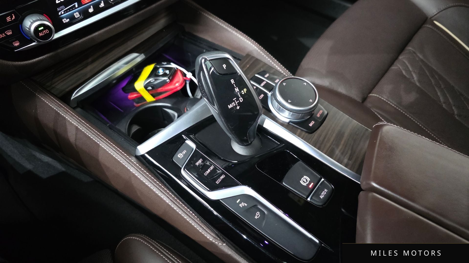 BMW 5 Series (G30) 2018 — миниатюра 8