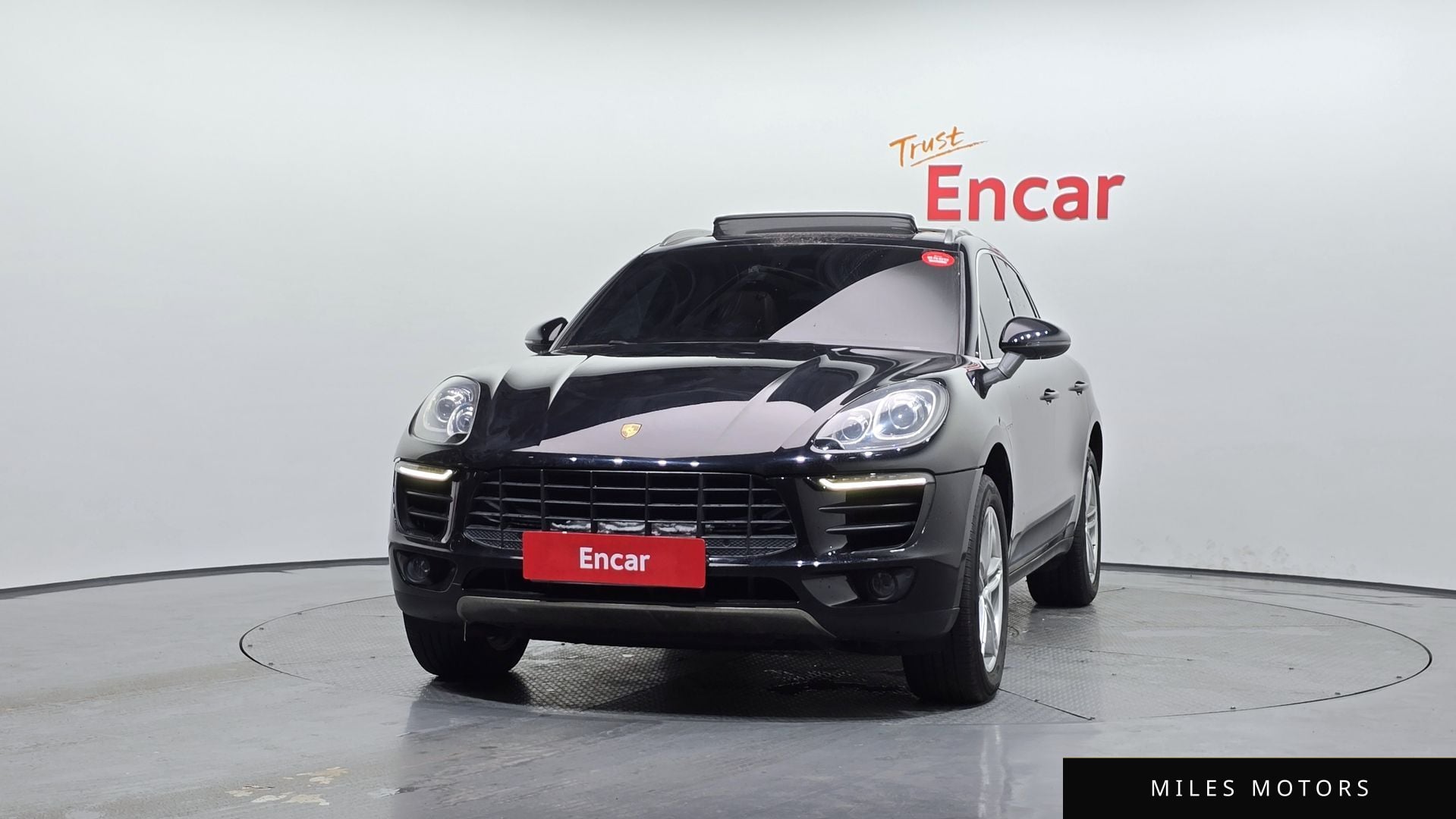 Porsche Macan 2015 — миниатюра 3