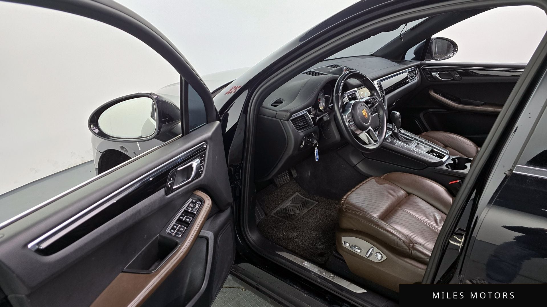 Porsche Macan 2015 — миниатюра 10