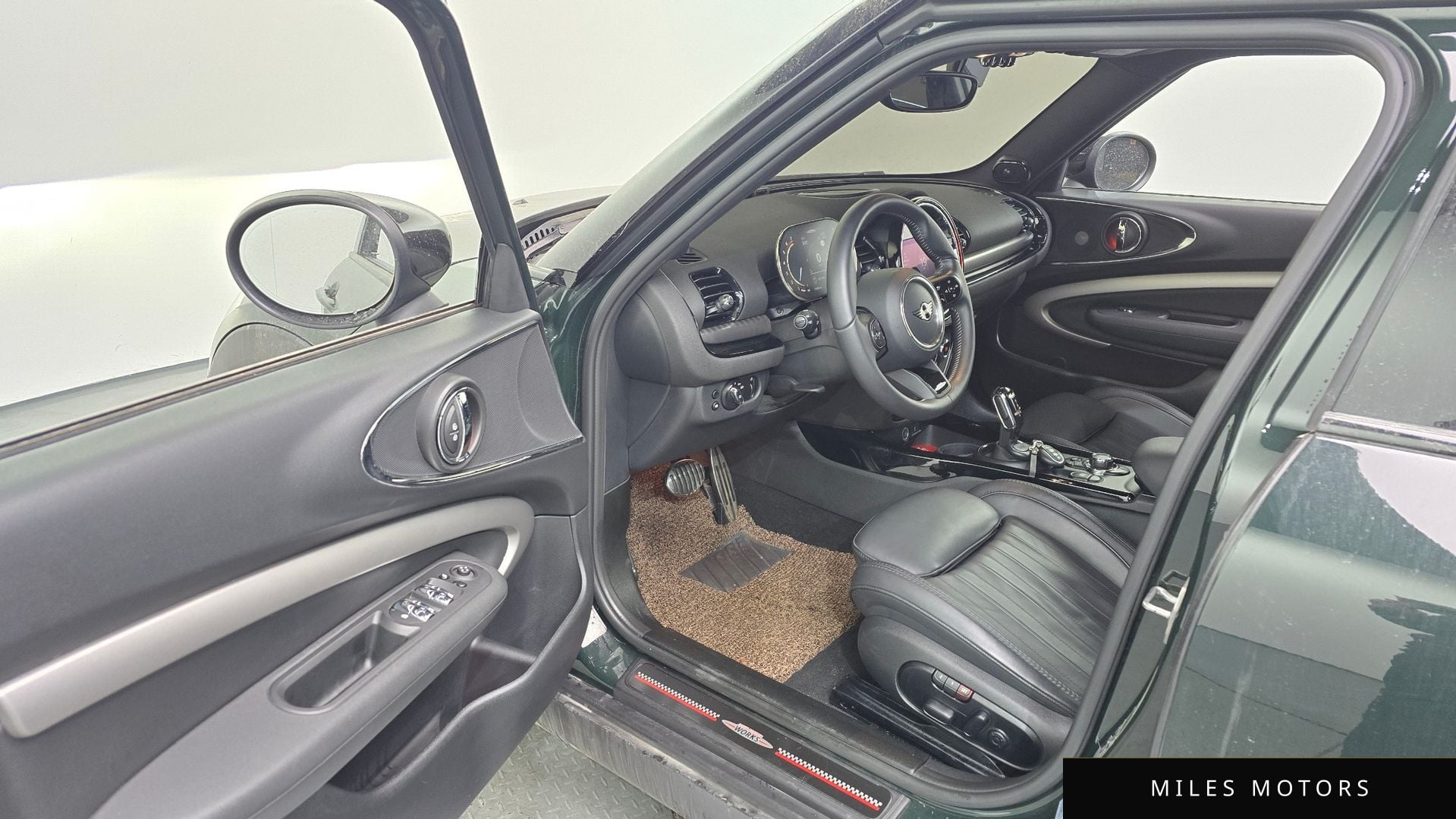 MINI Clubman 2023 — миниатюра 10