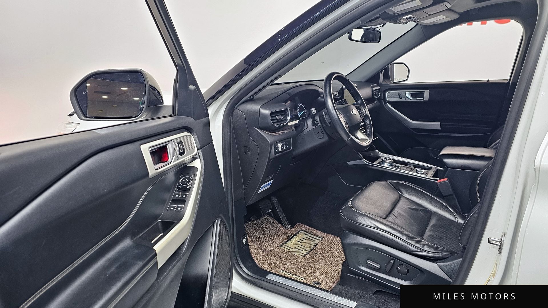 Ford Explorer 2021 — миниатюра 11