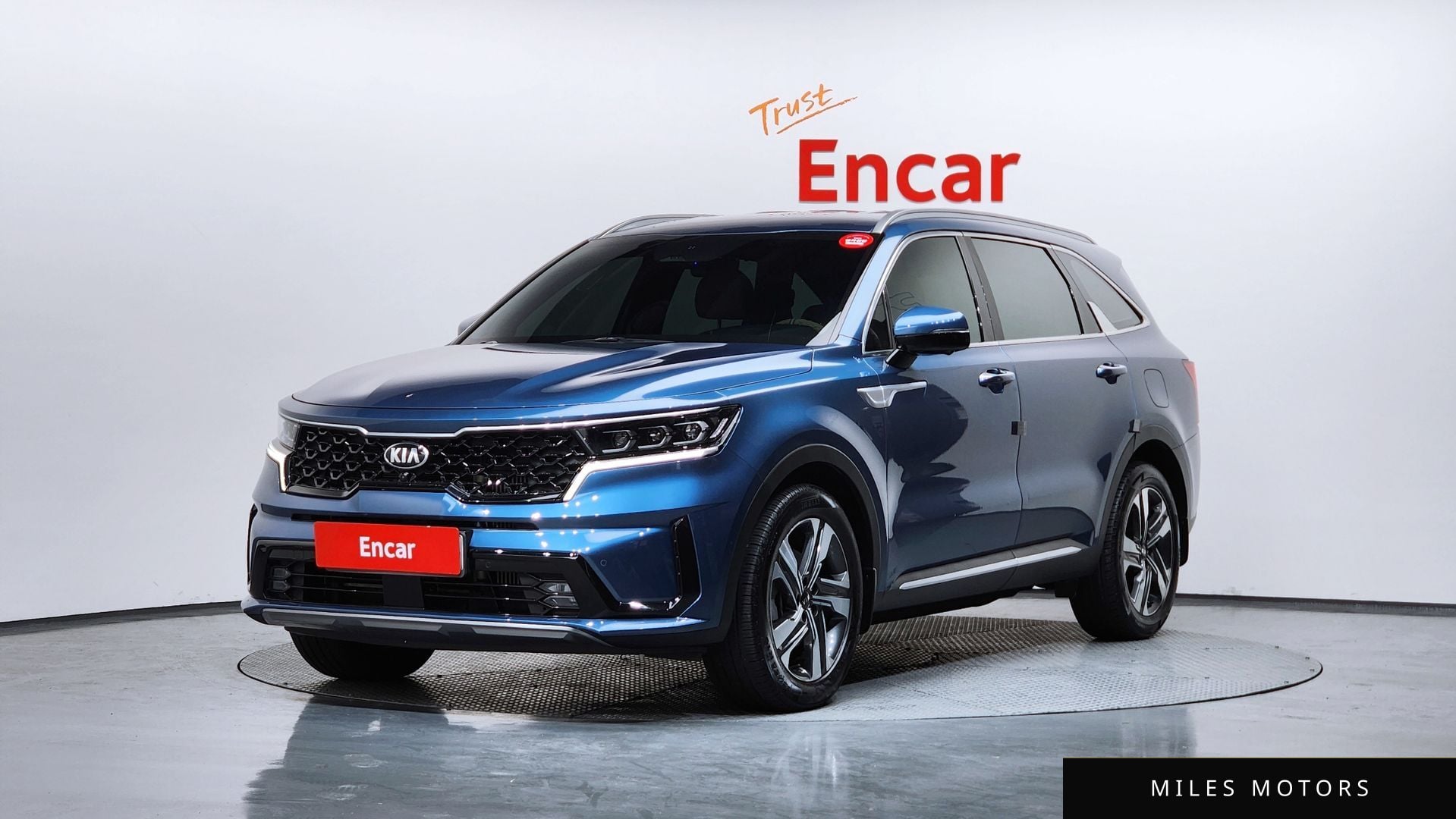Kia Sorento 2021 — фото 1 из 12