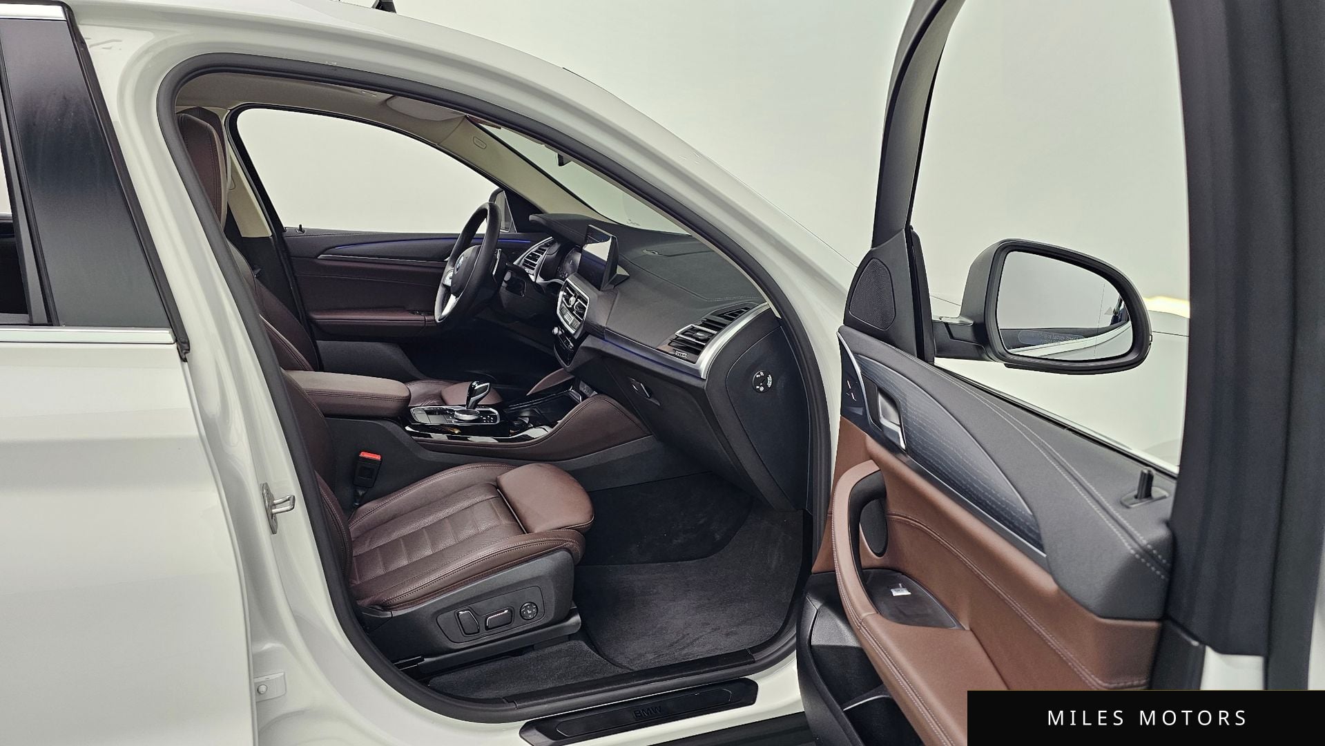 BMW X4 (G02) 2025 — миниатюра 10