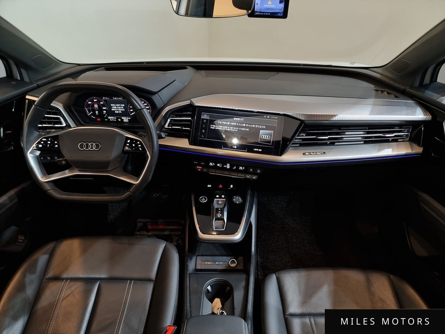 Audi Q4 e-tron 2023 — миниатюра 7