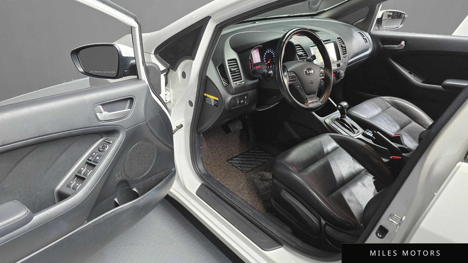 Kia K3 2015 — миниатюра 11