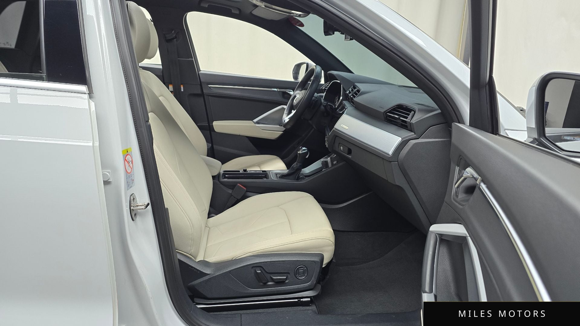 Audi Q3 (F3) 2022 — миниатюра 11