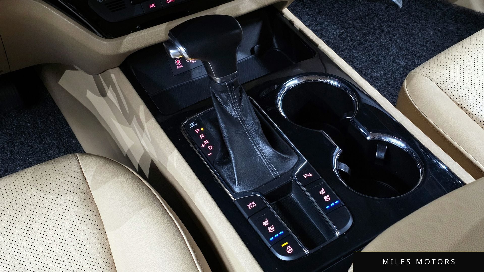 Kia Canival 2019 — миниатюра 9