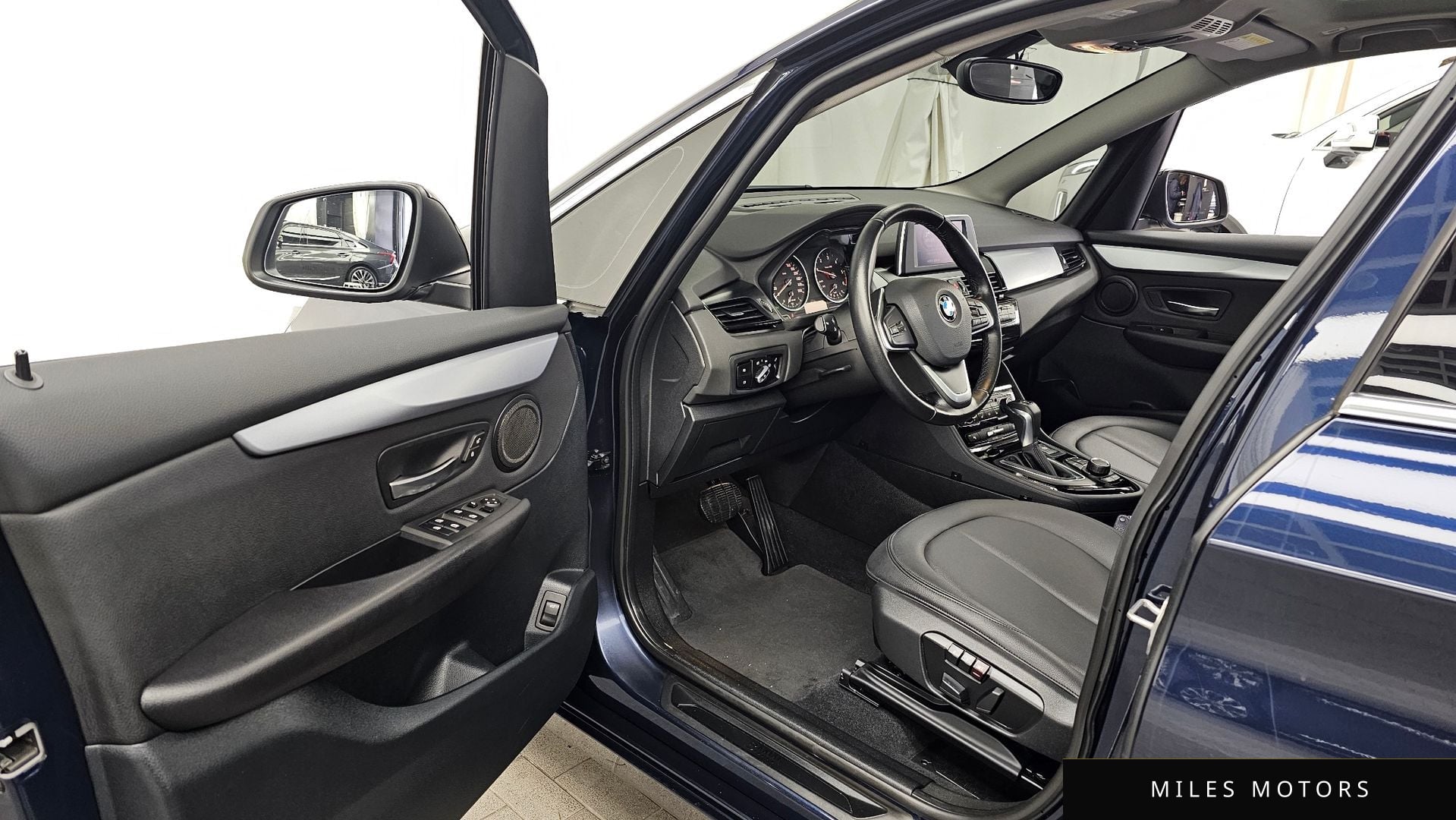 BMW 2-Series 2018 — миниатюра 10