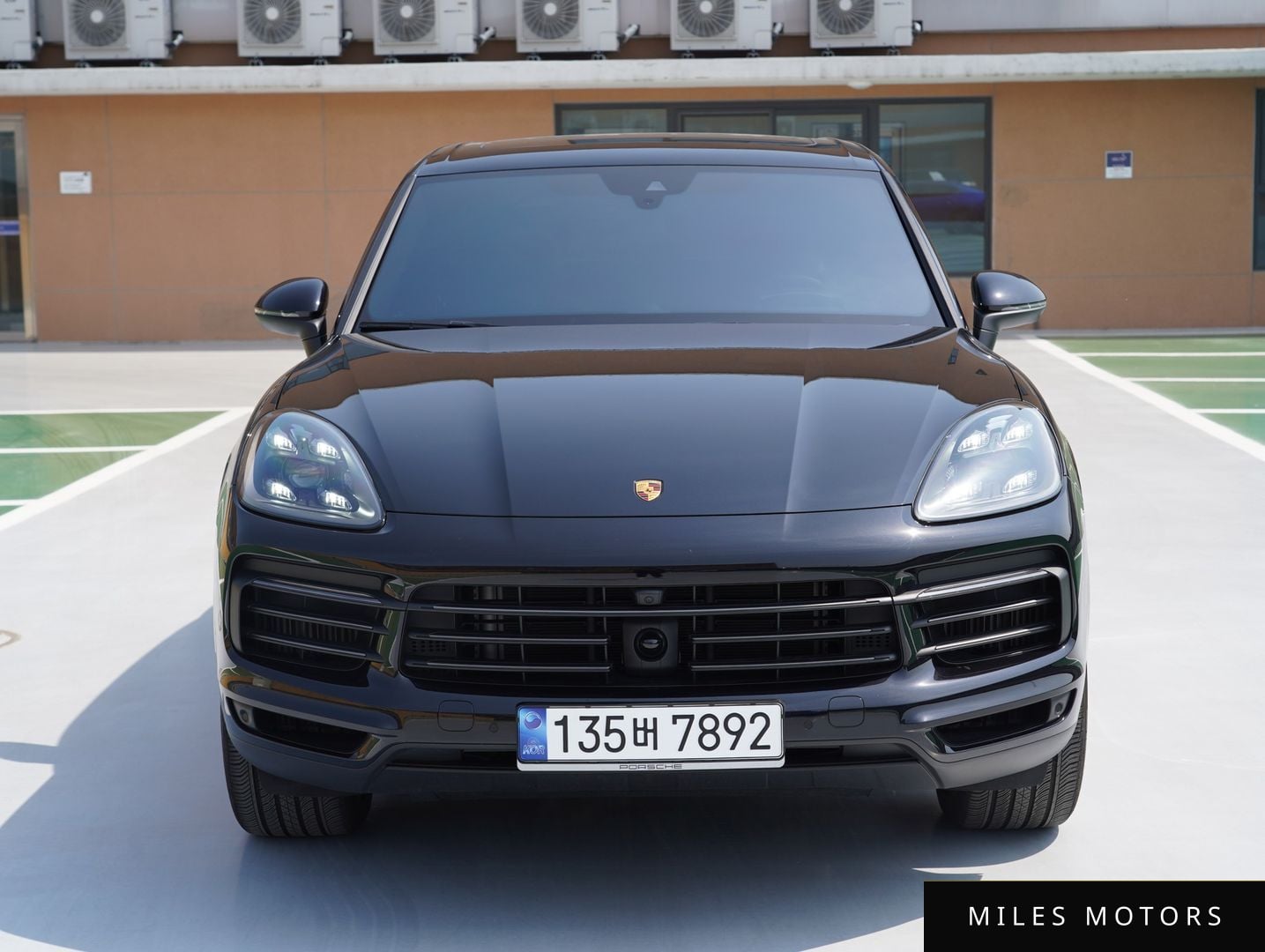 Porsche Cayenne 2022 — миниатюра 3