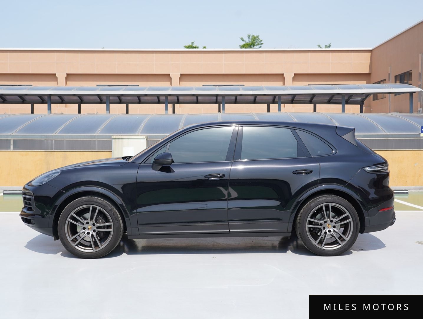 Porsche Cayenne 2022 — миниатюра 5
