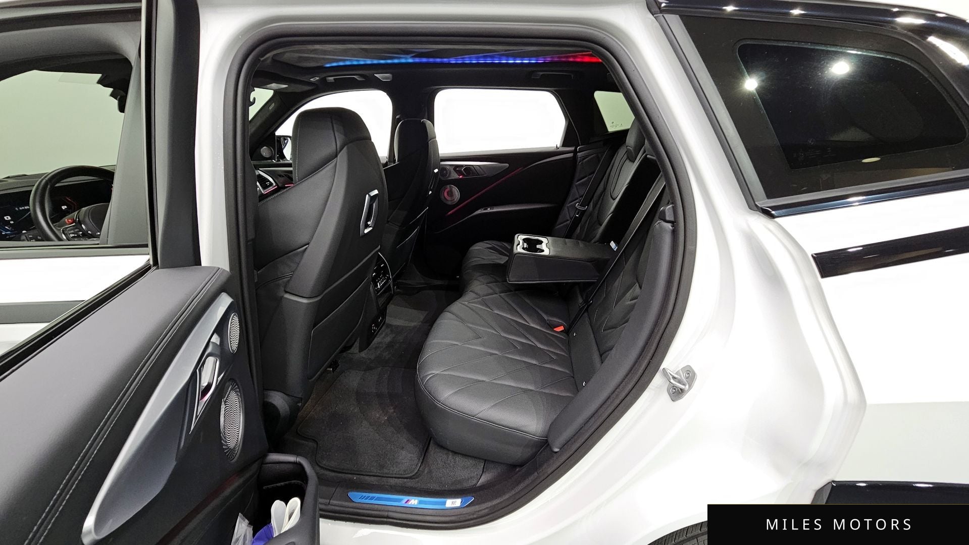 BMW XM (G09) 2024 — миниатюра 11