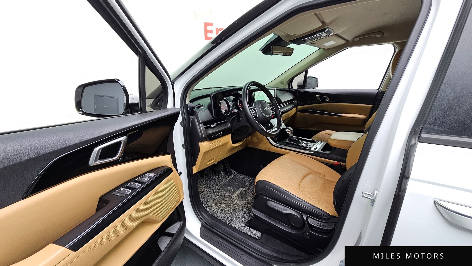 Kia Carnival 2022 — миниатюра 10