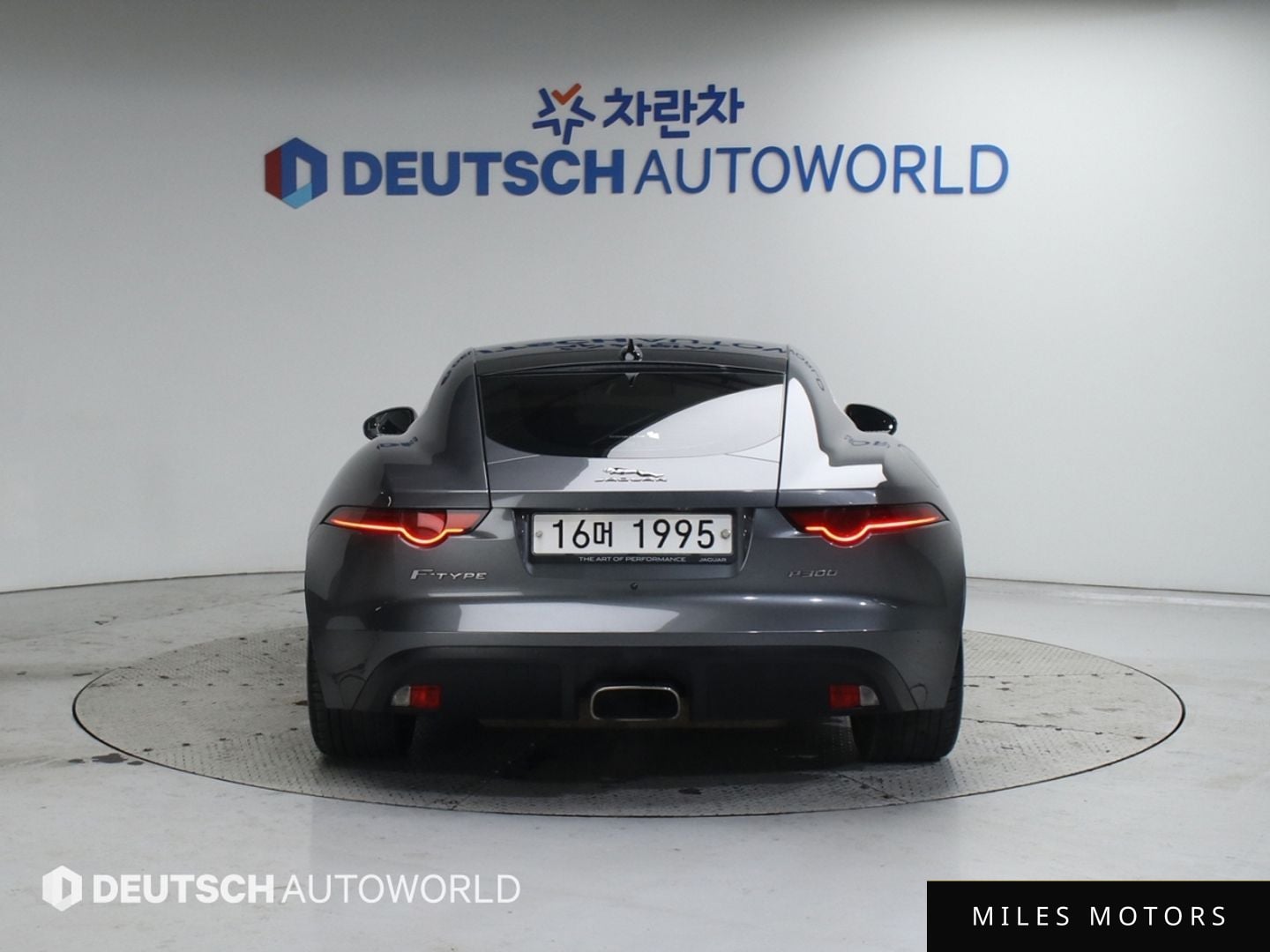 Jaguar F-TYPE 2019 — миниатюра 4