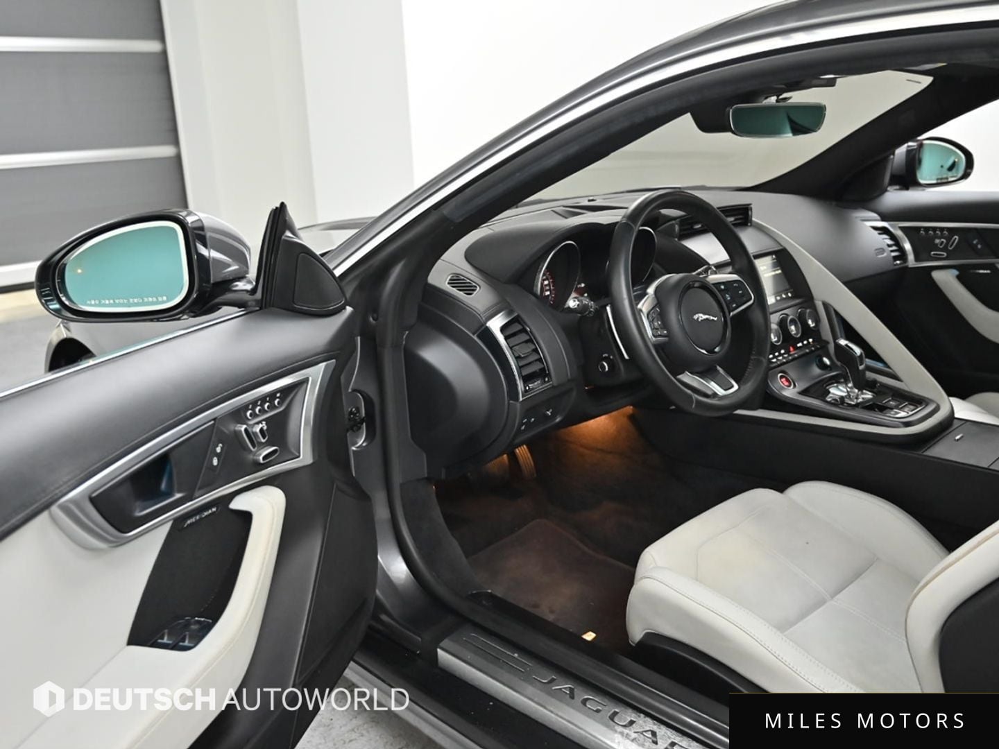 Jaguar F-TYPE 2019 — миниатюра 11