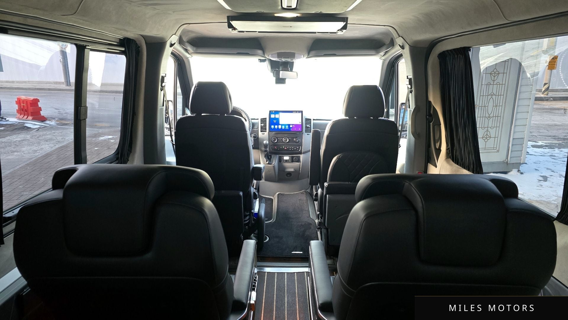Mercedes-Benz Sprinter 2017 — миниатюра 20
