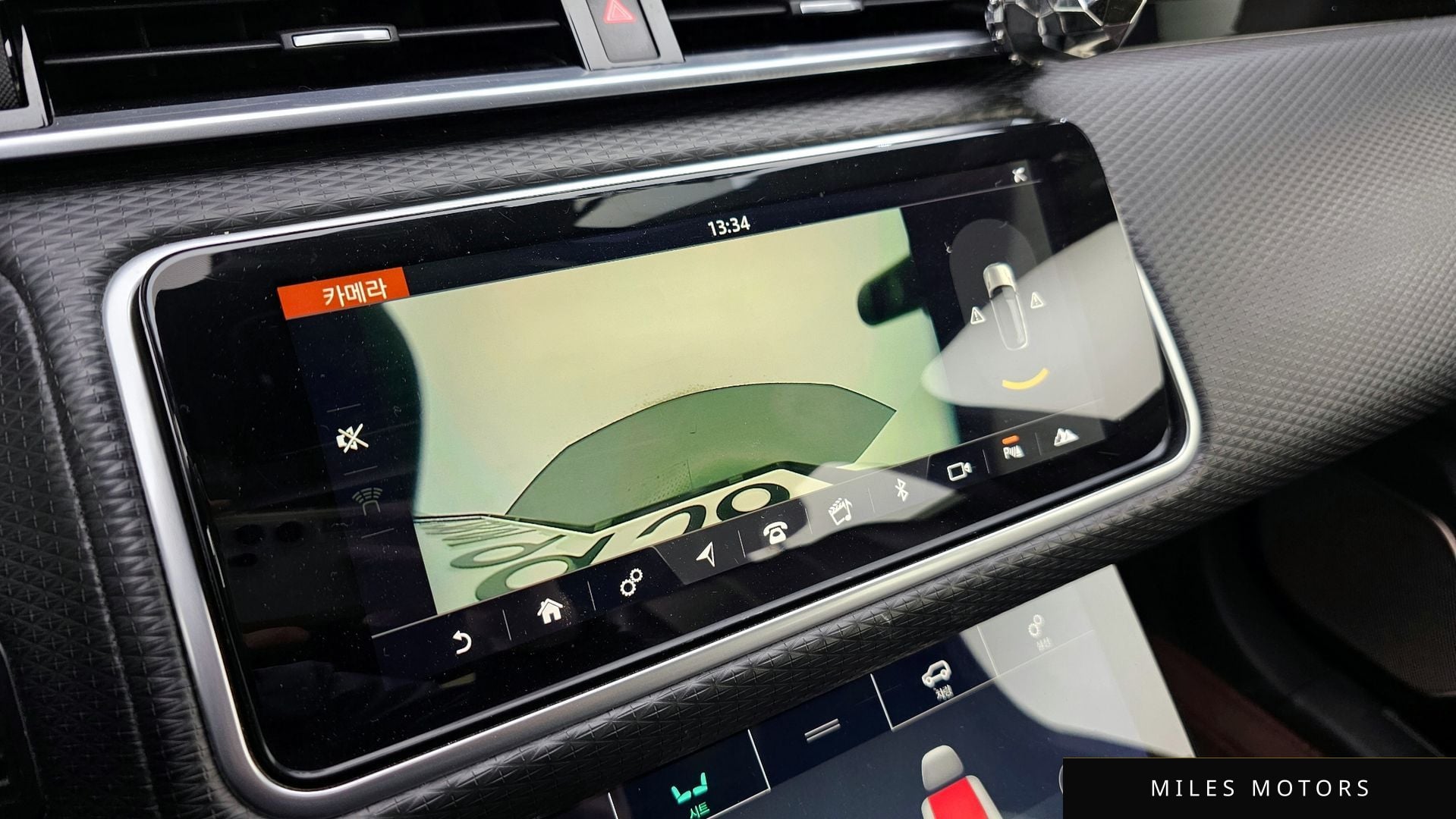 Land Rover Range Rover Velar 2018 — миниатюра 15