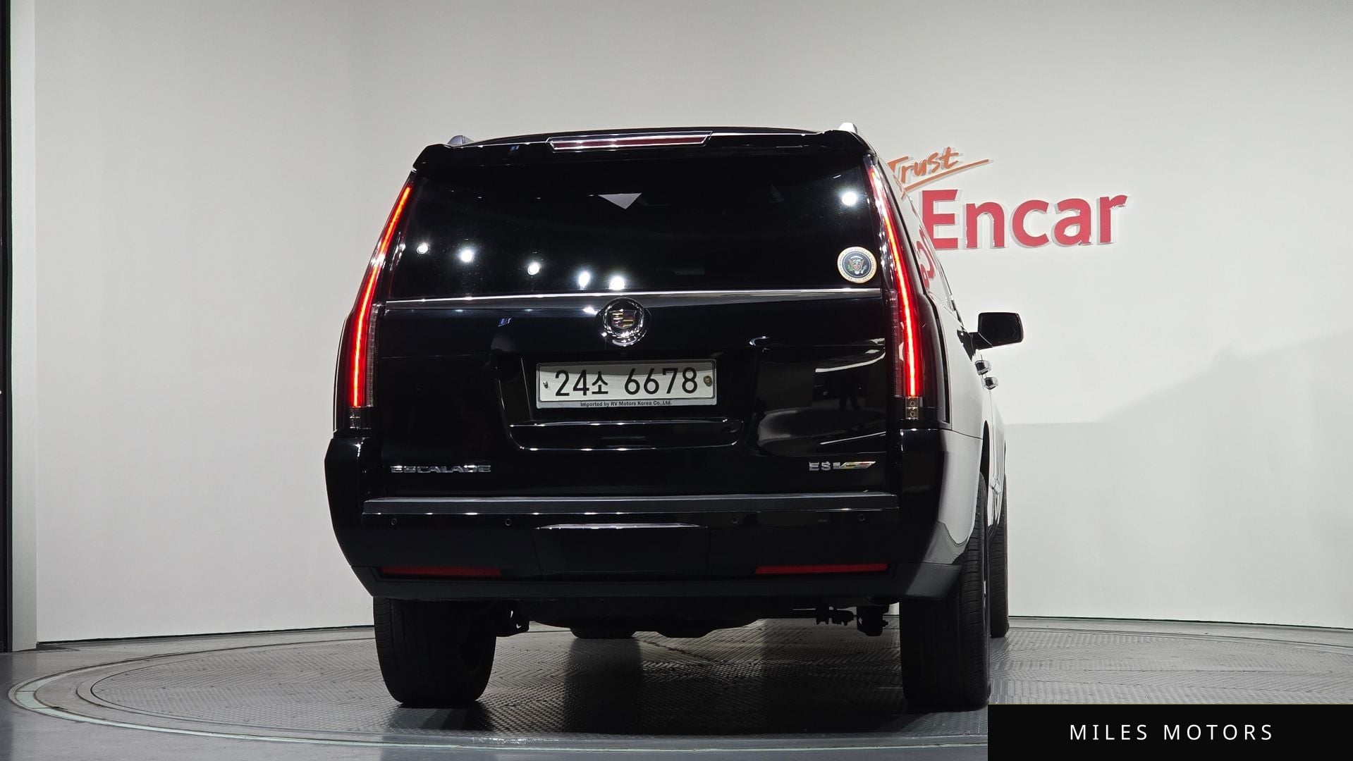 Cadillac Escalade 2015 — миниатюра 4