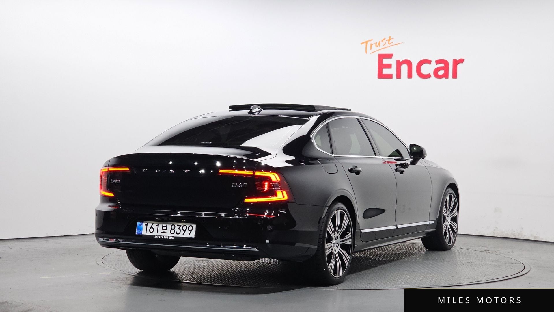 Volvo S90 2024 — миниатюра 2
