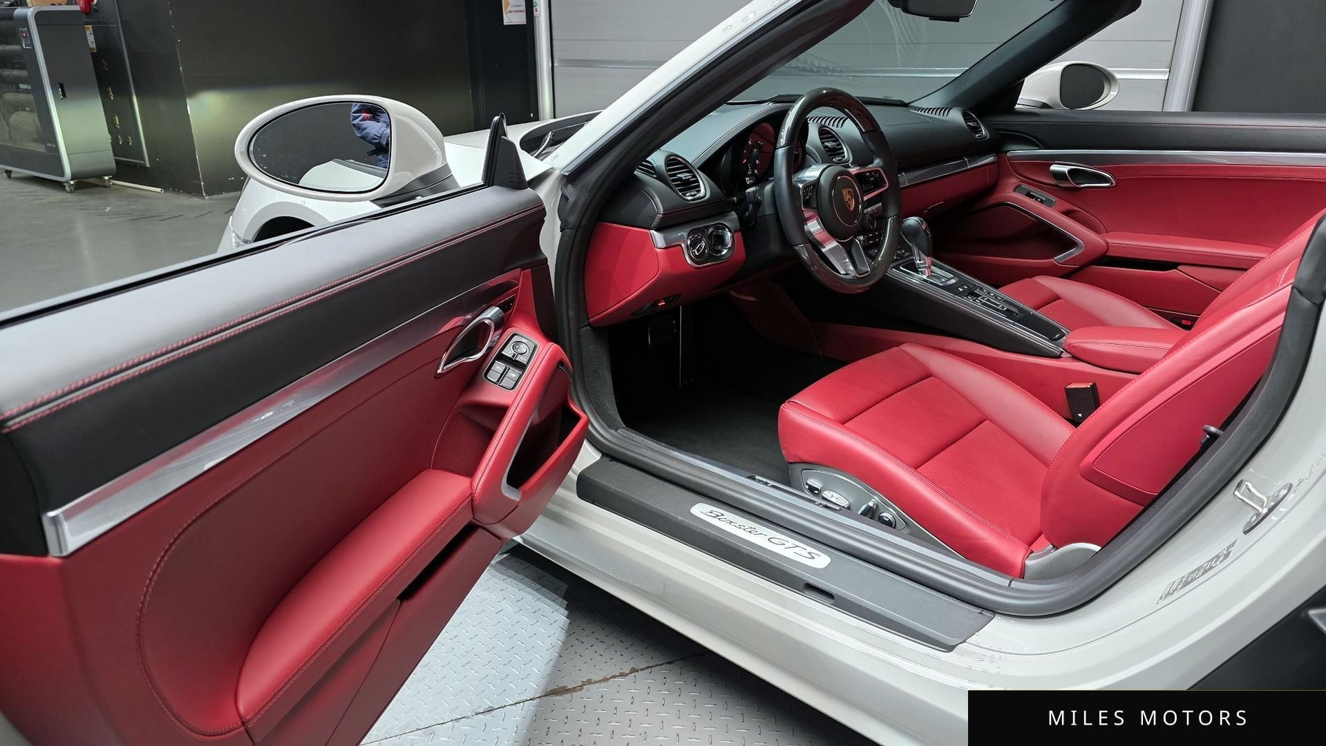 Porsche 718 박스터 2024 — миниатюра 11