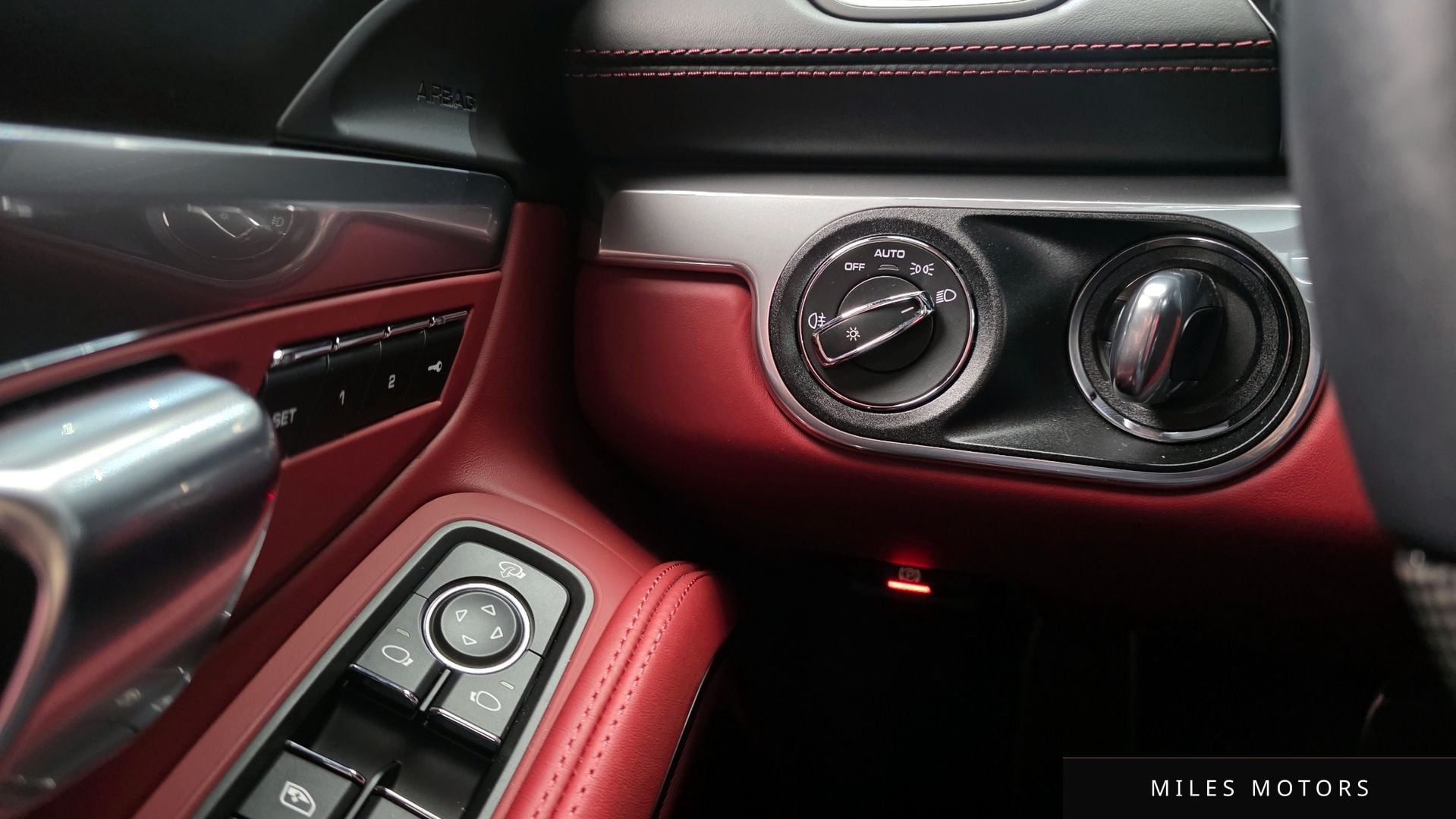 Porsche 718 박스터 2024 — миниатюра 16