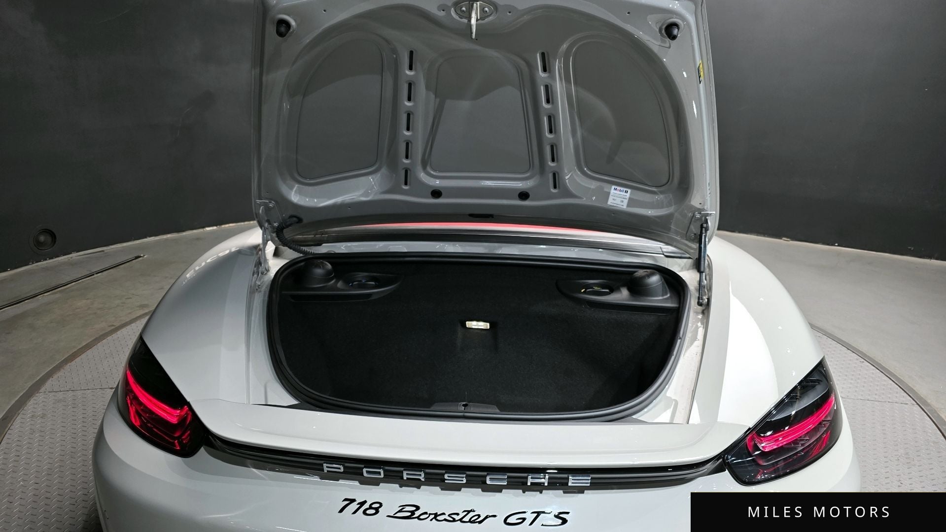 Porsche 718 박스터 2024 — миниатюра 20