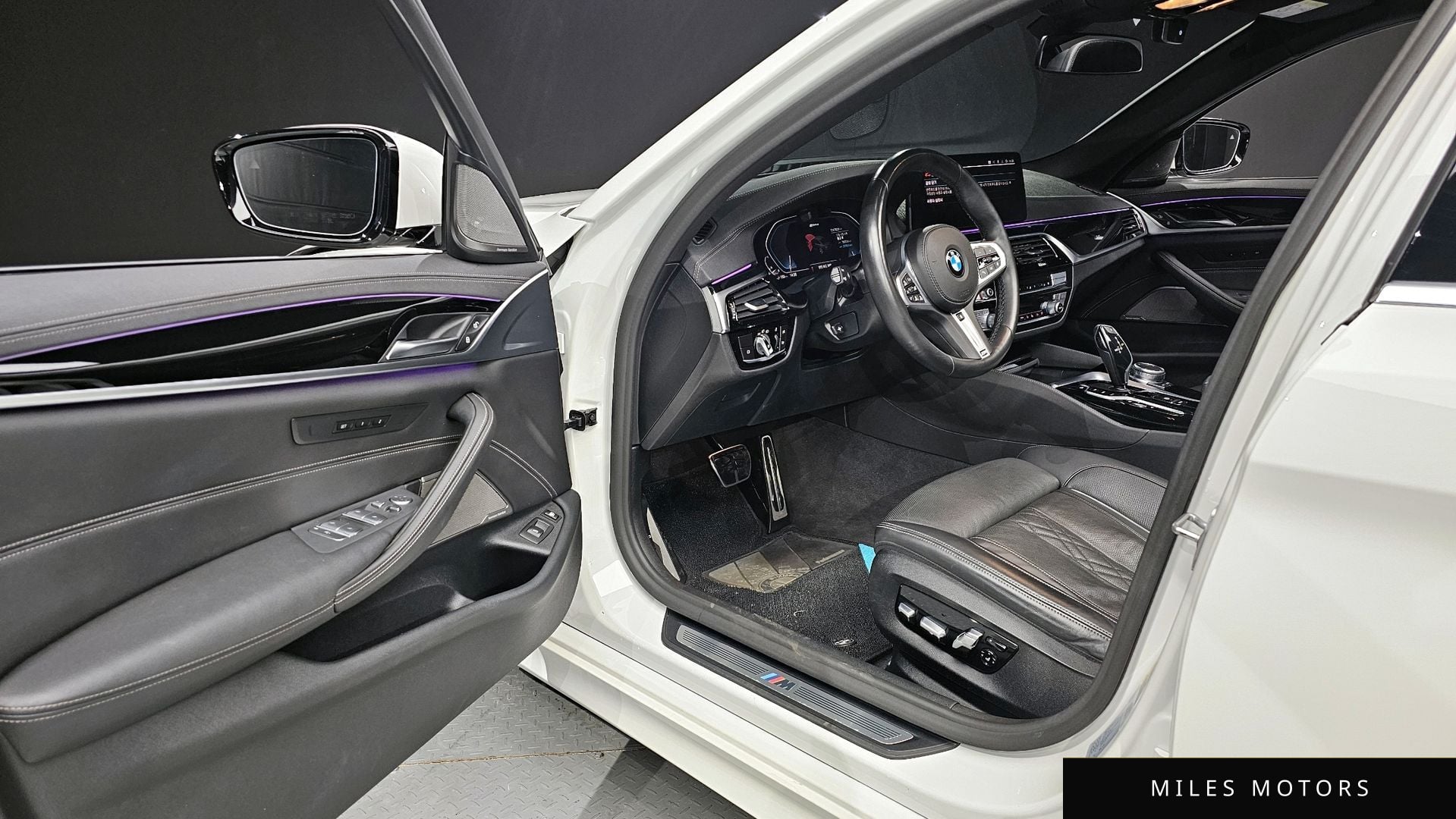 BMW 5 Series (G30) 2021 — миниатюра 10