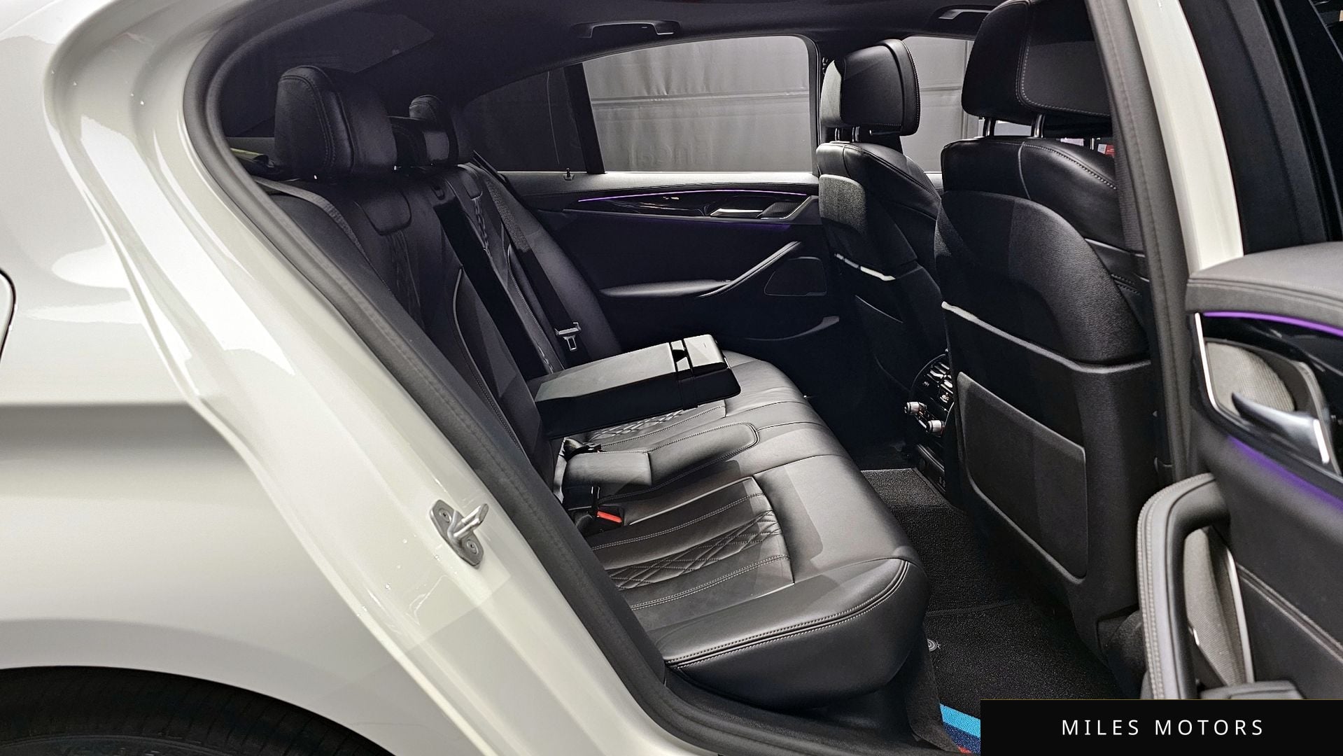 BMW 5 Series (G30) 2021 — миниатюра 12
