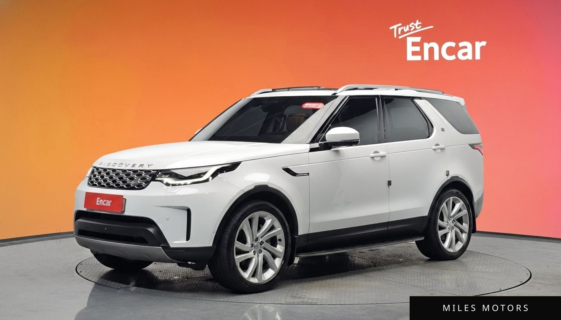 Land Rover 디스커버리 5 2022 — миниатюра 10