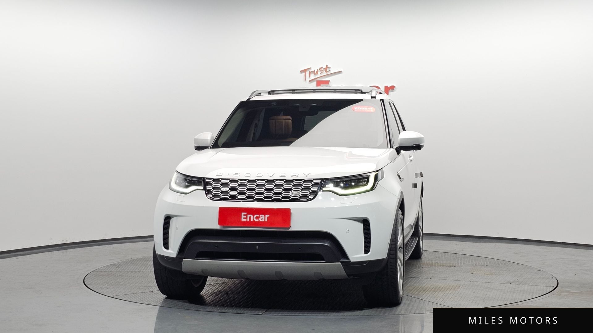 Land Rover 디스커버리 5 2022 — миниатюра 2