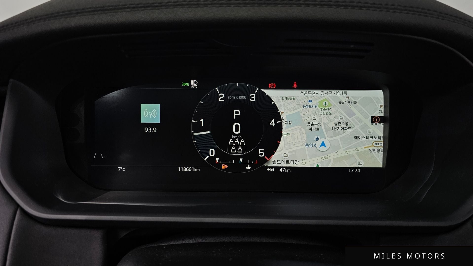 Land Rover 디스커버리 5 2022 — миниатюра 7