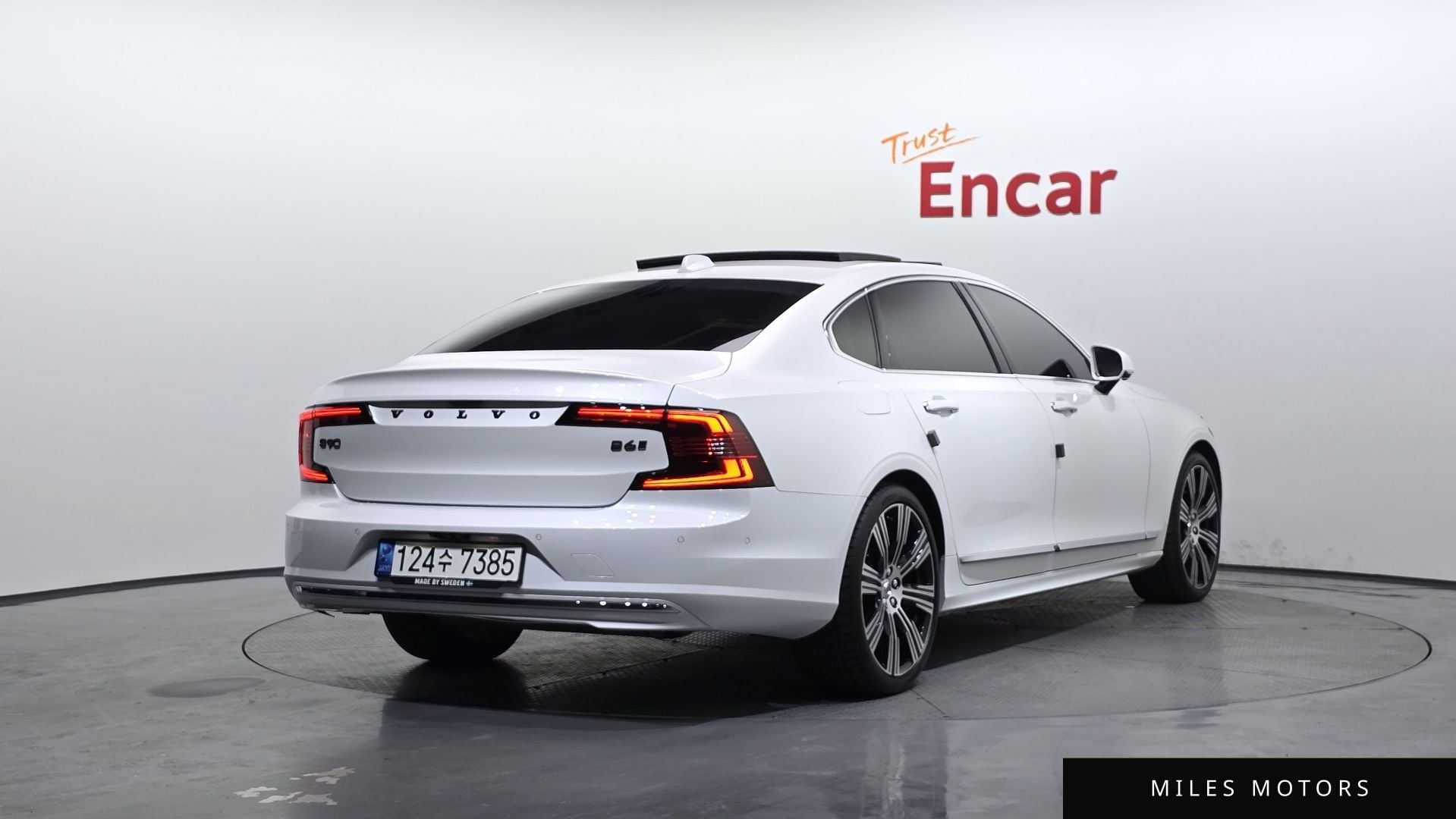 Volvo S90 2021 — миниатюра 2