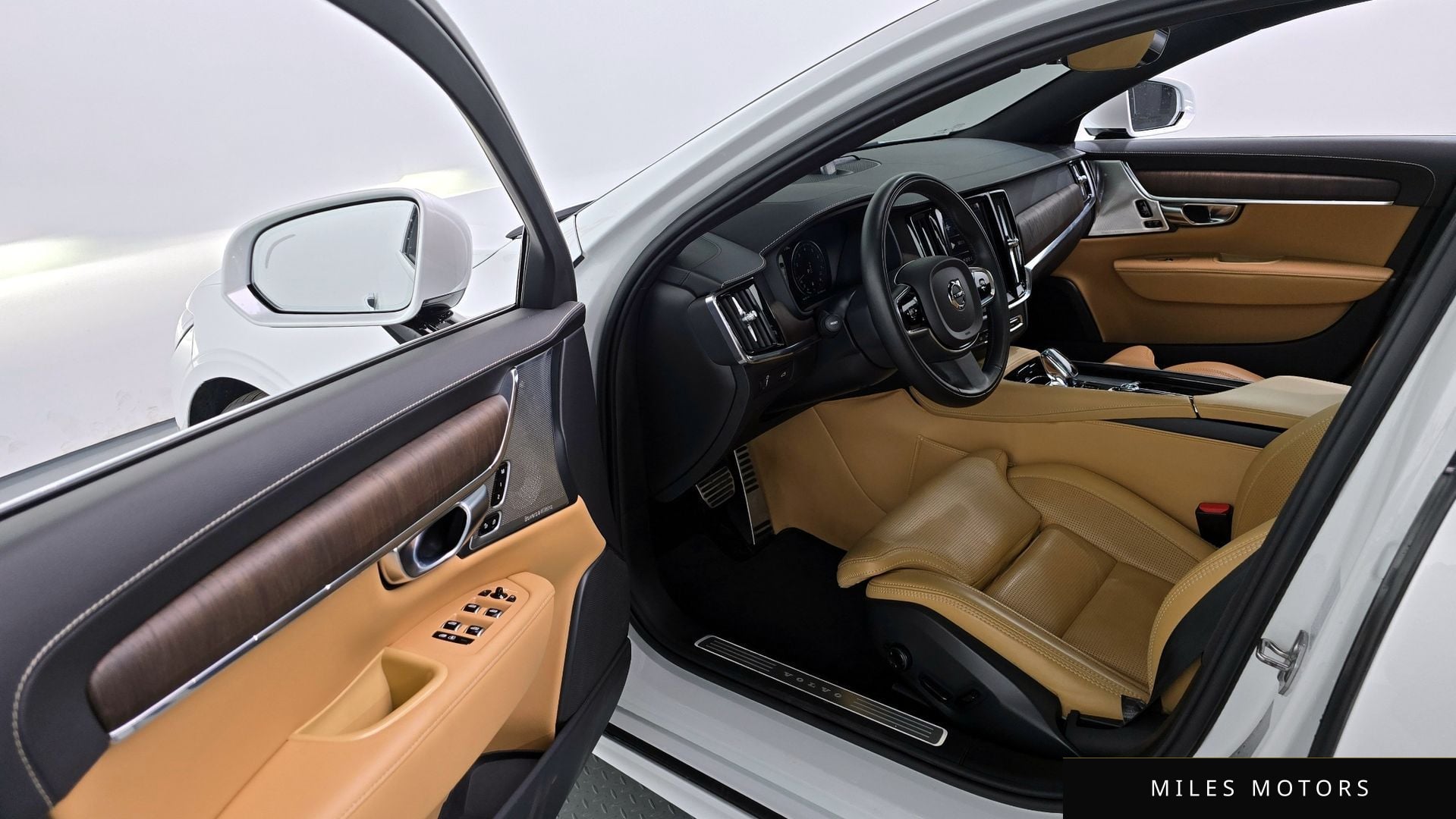 Volvo S90 2021 — миниатюра 10