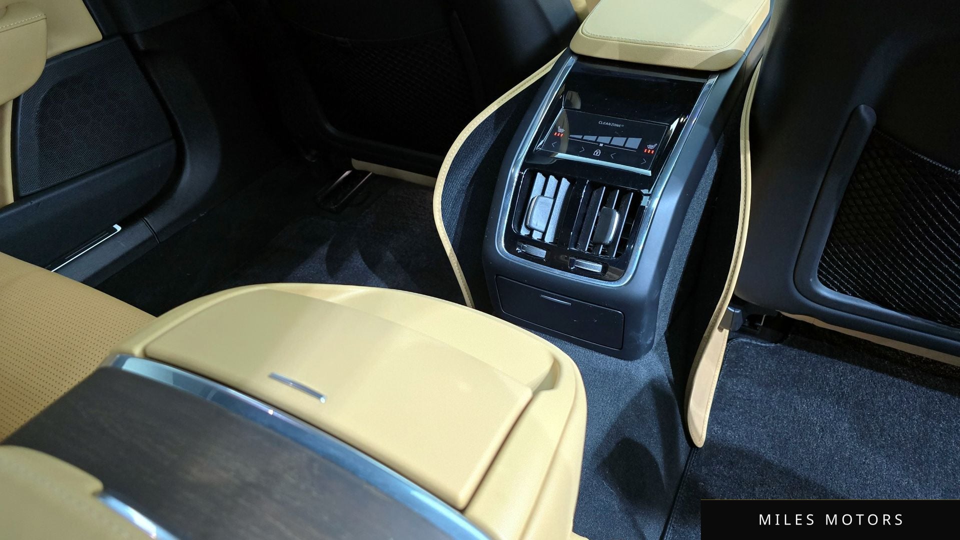 Volvo S90 2021 — миниатюра 19