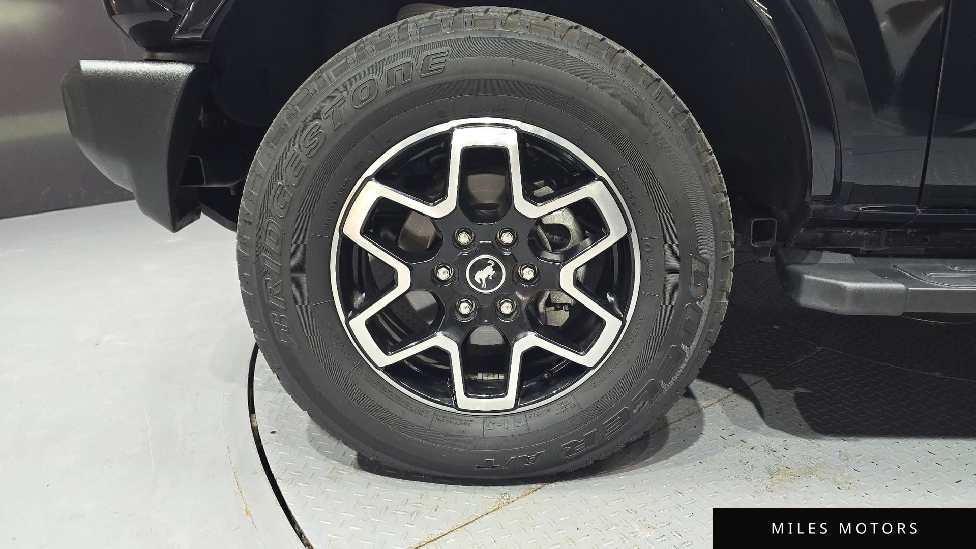 Ford Bronco 2024 — миниатюра 5
