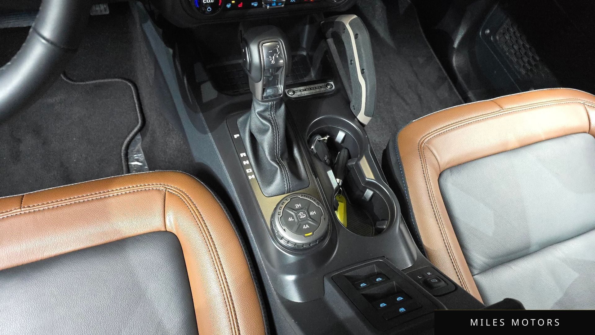 Ford Bronco 2024 — миниатюра 9