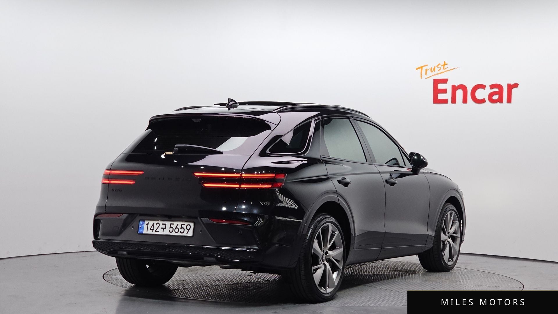 Genesis GV70 2025 — миниатюра 2